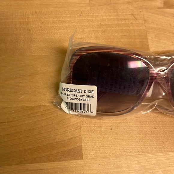 Forecast by Smith Dixie Women's Sunglasses - Picture 3 of 6